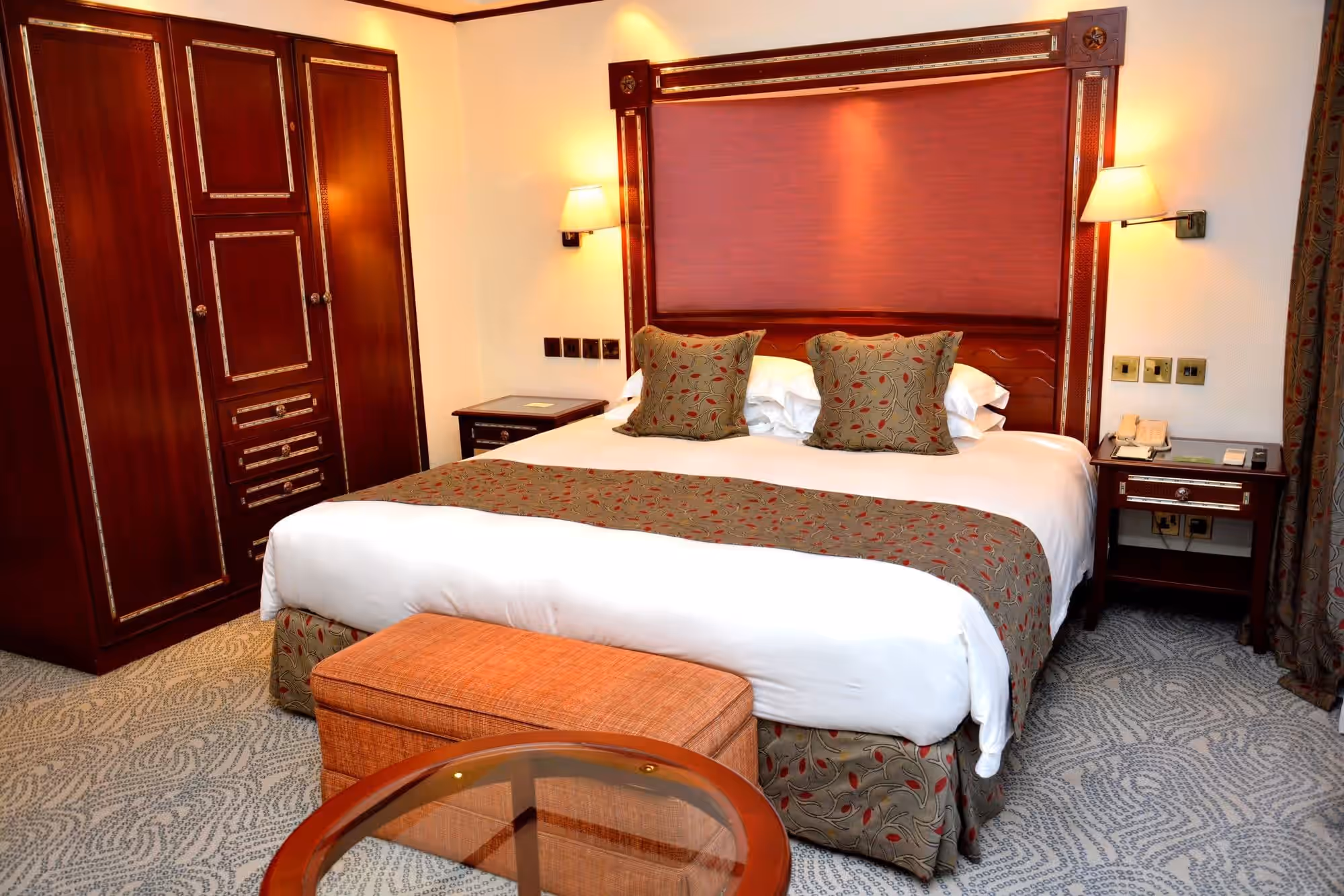 Executive Suite