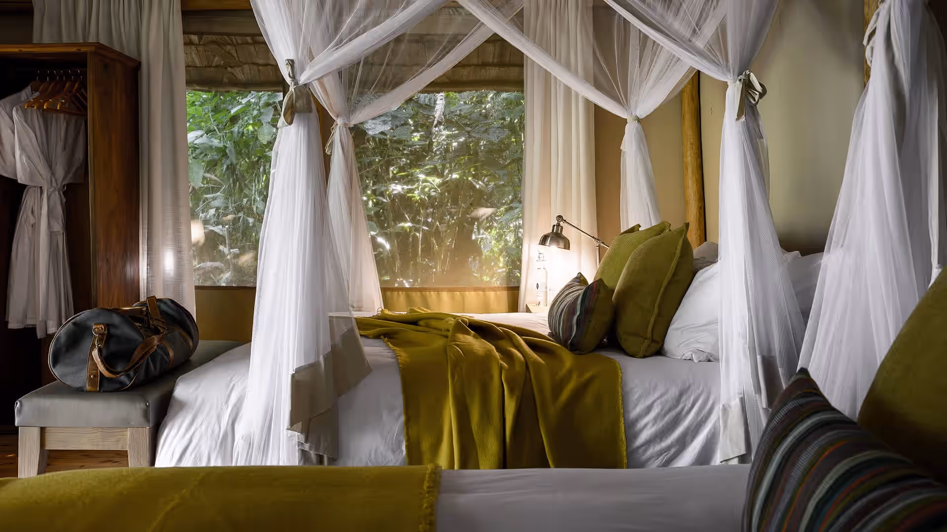 Luxury tents