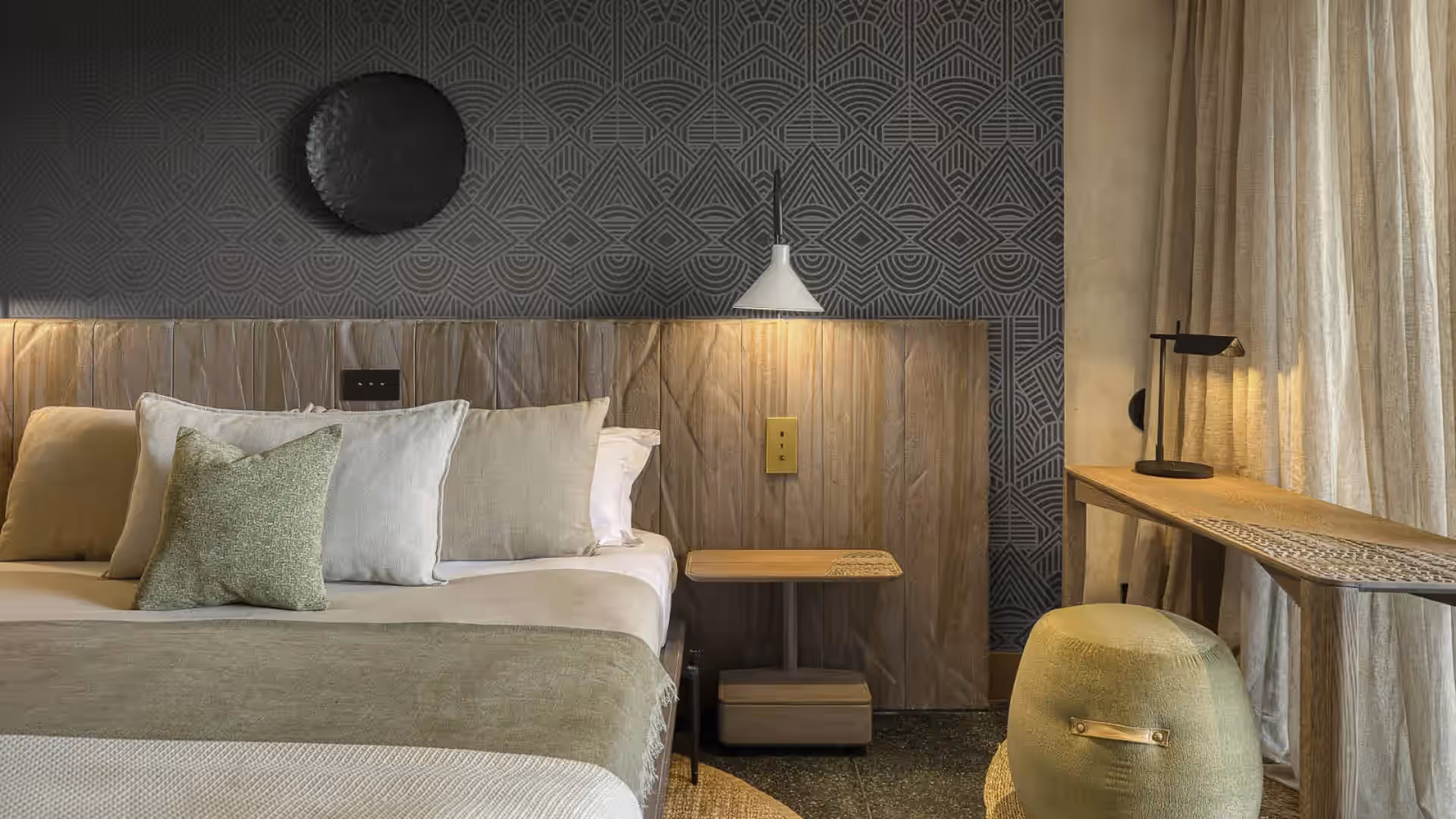 Savannah Room