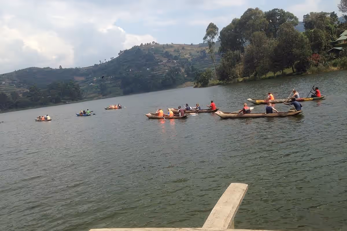 Canoeing on Lake Bunyonyi